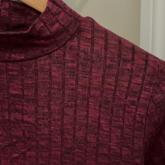 ☀️ 4/$25 AMERICAN DREAM | Burgundy Long-Sleeve - Picture 3 of 3